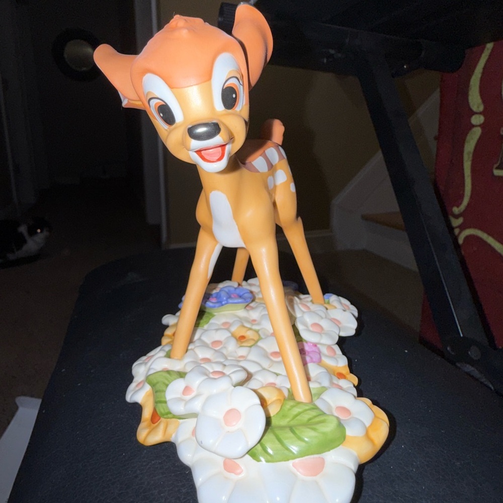 Disney Classics Bambi "Purty Flower" Porcelain Figurine